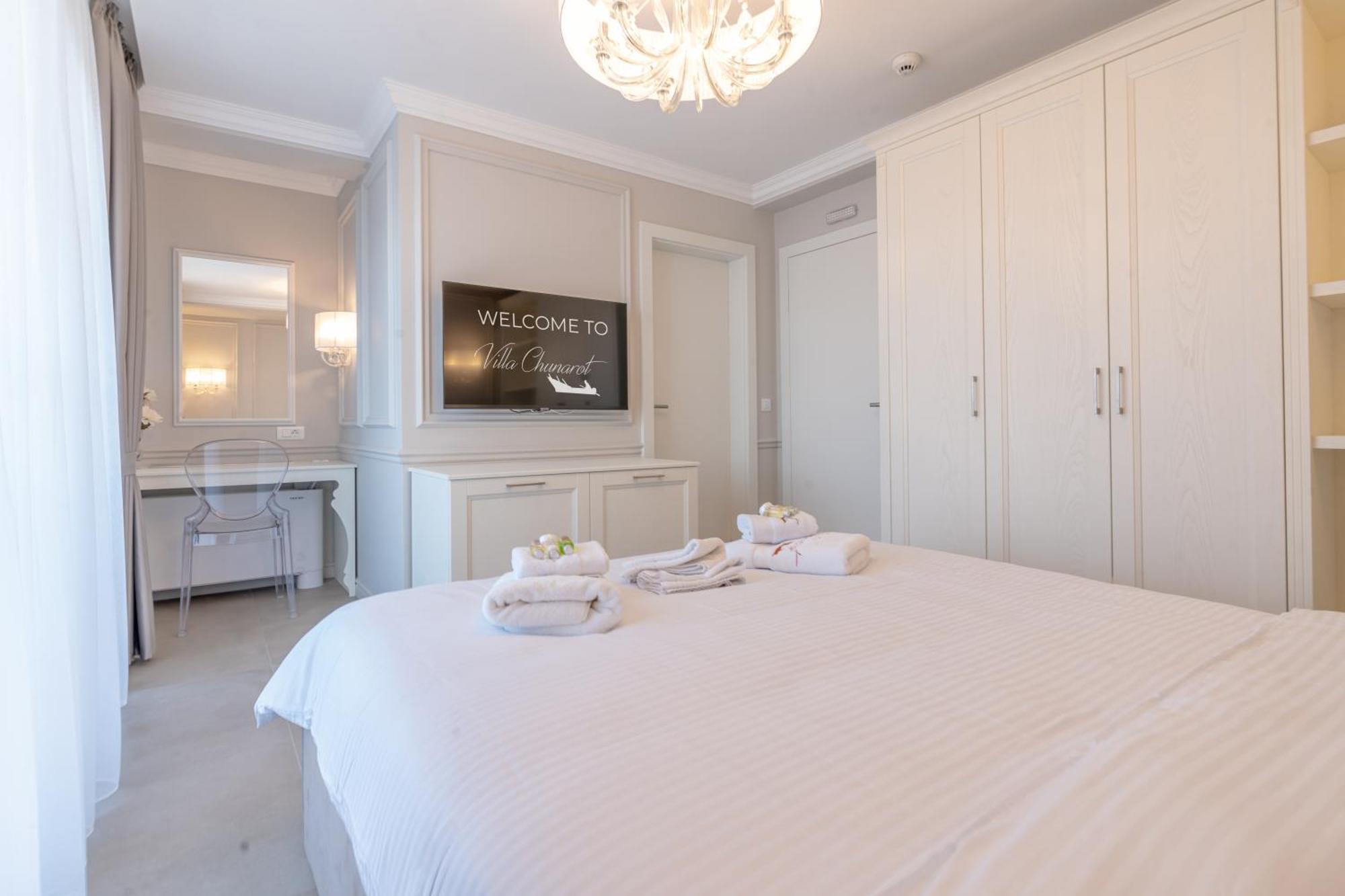 Villa & Spa Chunarot オフリド エクステリア 写真